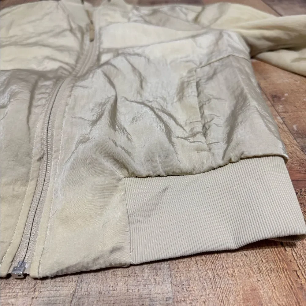 Lululemon Non-Stop Bomber *Reversible Size 4